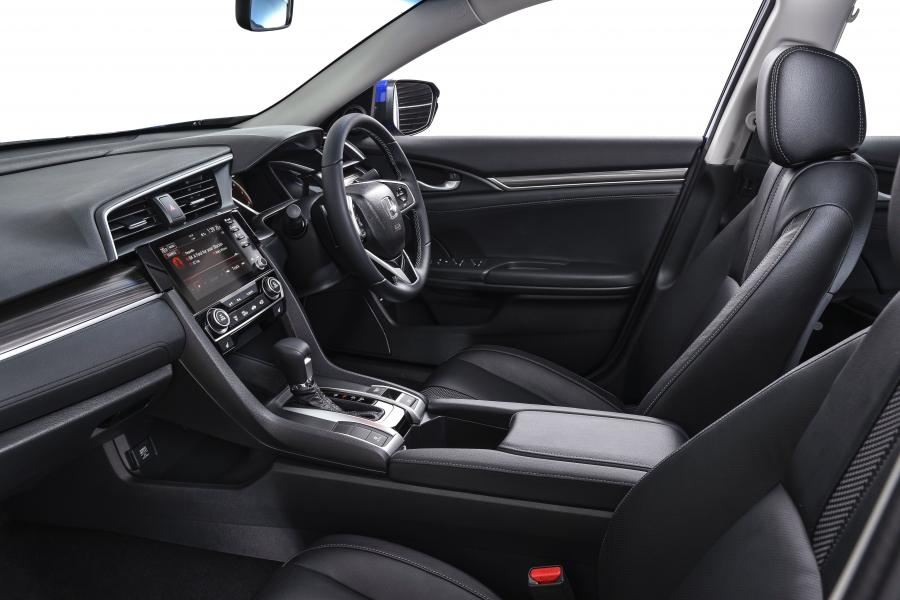 Интерьер Honda Civic Sport Sedan (FC1) 2019 года  (ZA) (фото 21 из 23)